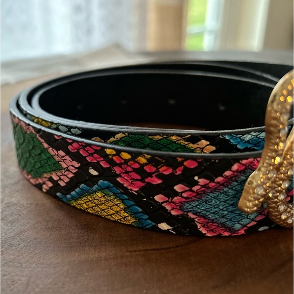 New! Colorful snake belt with snake buckle 39 inches - Picture 3 of 4